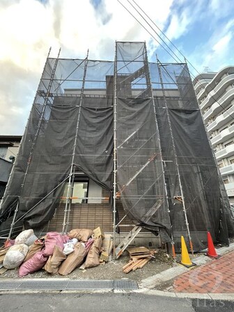 出屋敷駅 徒歩7分 1階の物件外観写真